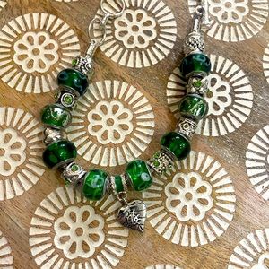 Charm bracelet Willabee and Ward jewelry Sky Garden Green Leaf Charm bracelet